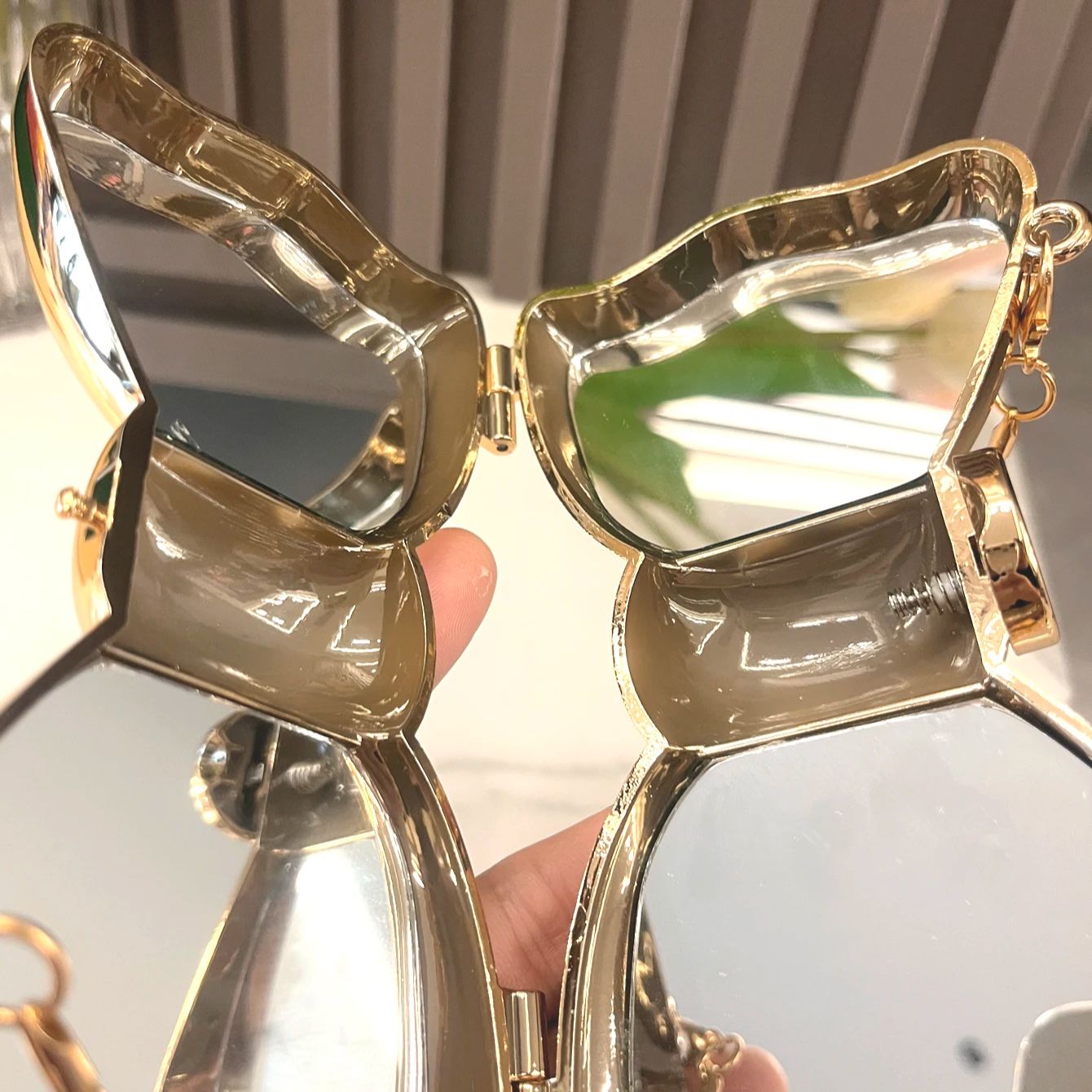 Golden Evening bag  Purses and - Luxury Bags Reseller ulasan dan harga